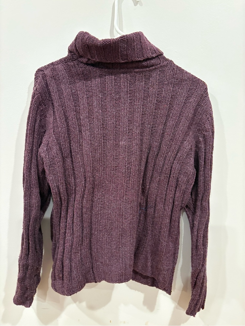 Women’s Sundance Plum Cable-Knit Turtleneck Sweater - Picture 4 of 4